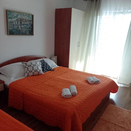 Apartman Mare Drvenik  Exterior foto